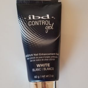 Ibd gel (nail color)